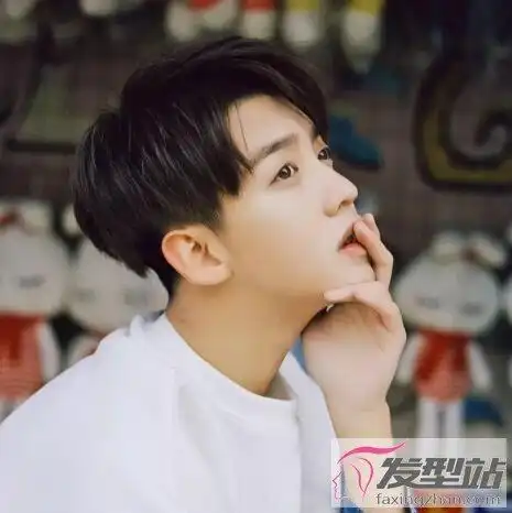 男生三七分发型怎么剪型男发型潮翻了超帅