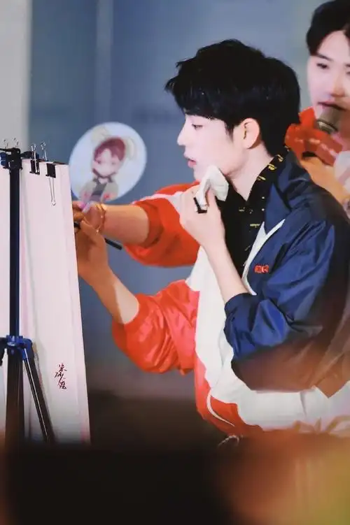 33363336 0900 756779 0303#肖战#回力战好帅