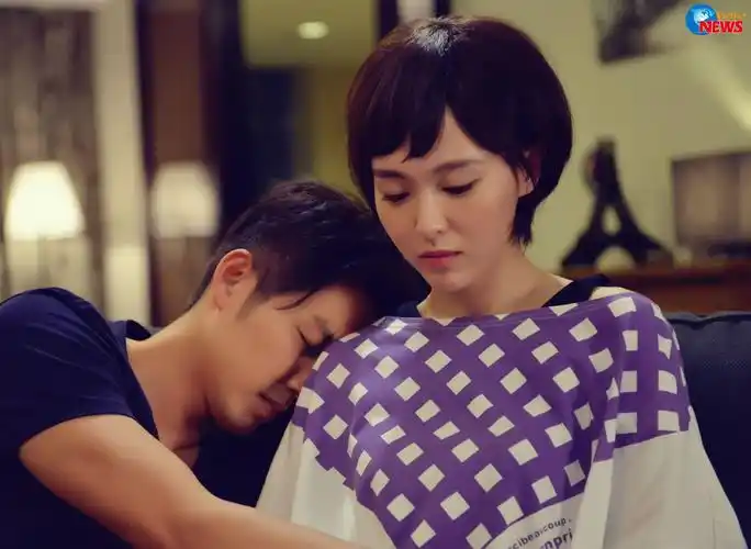 霸气男神钟汉良吻技高超 超入戏激吻吓坏唐嫣