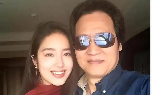 1995年大学毕业时,我把有不便的同学送回家,这改变了我的命运