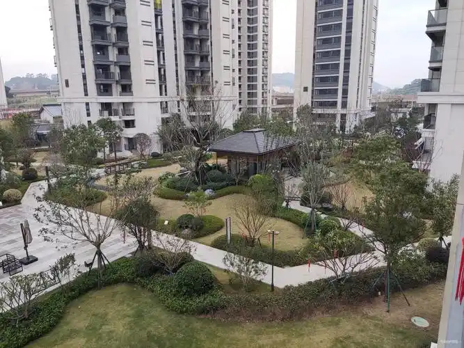 龙湖盛天景粼天著一期