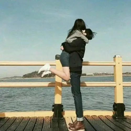 2017年11月14日 19:11   关注   #ulzzang #女头像 情侣头像 情