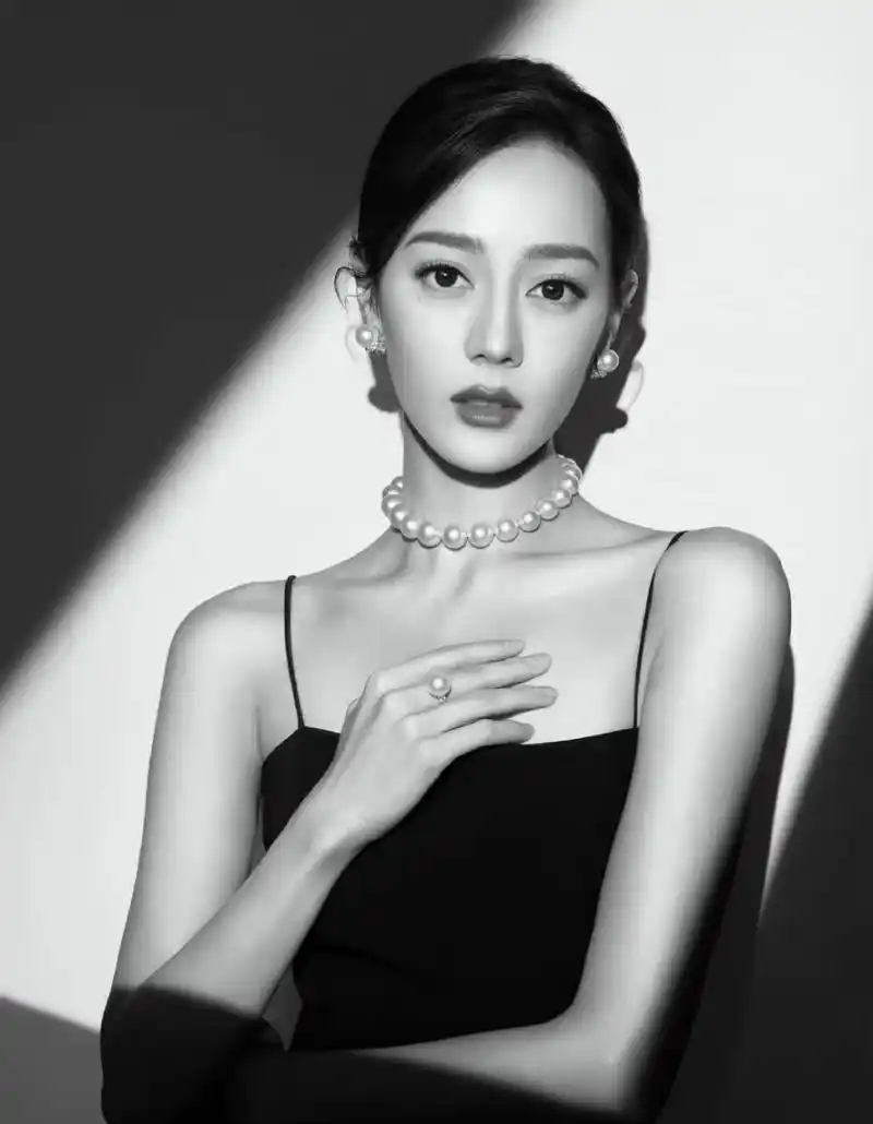 迪丽热巴珠宝大片# 迪丽热巴美翻啦 67