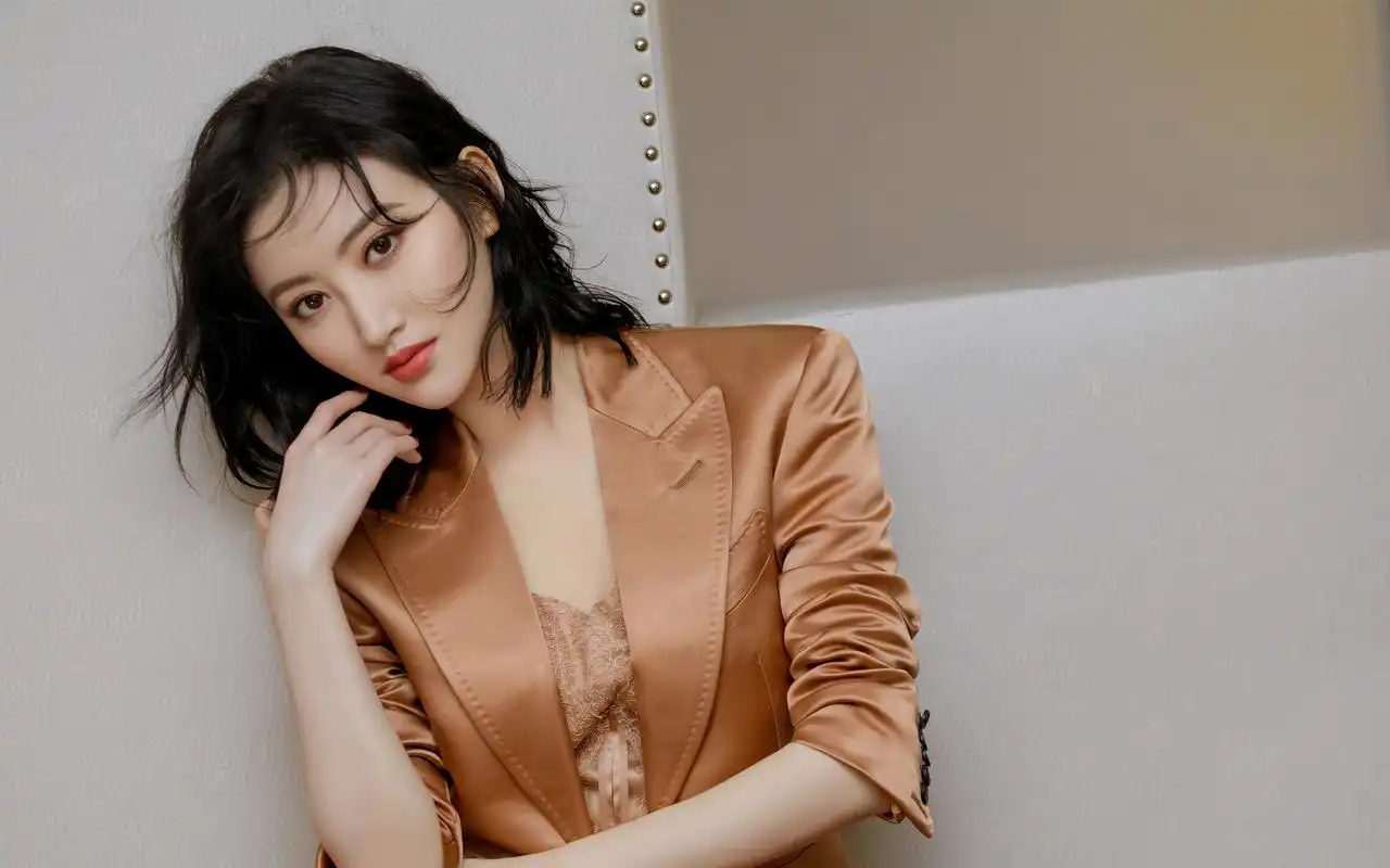 景甜温婉气写真图片桌面壁纸