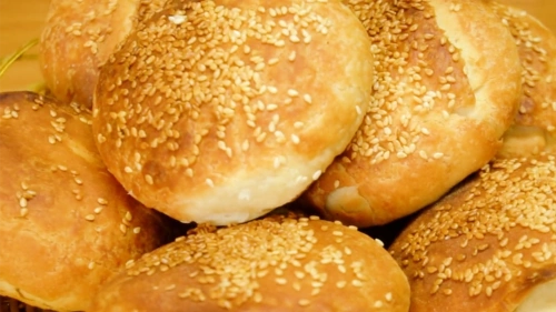 想吃烧饼不用买教你在家里做层次丰富个个起酥比买的好吃