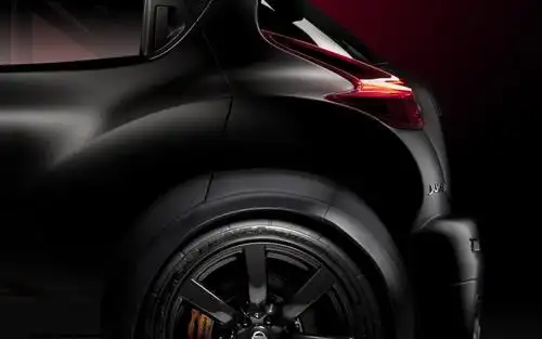 黑色霸气日产juke-r,高清图片,汽车壁纸-回车桌面