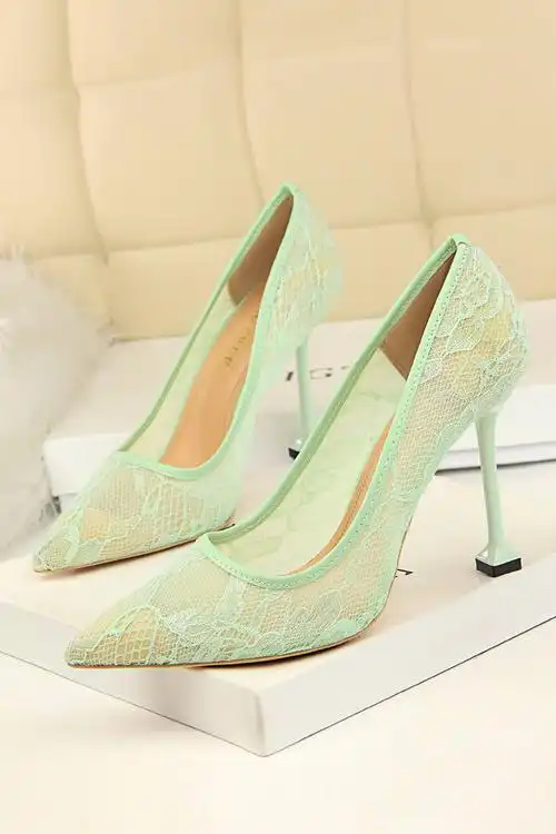 高跟鞋女2018春款新款欧美时尚性感夜店女鞋子蕾丝镂空网状显瘦红色婚