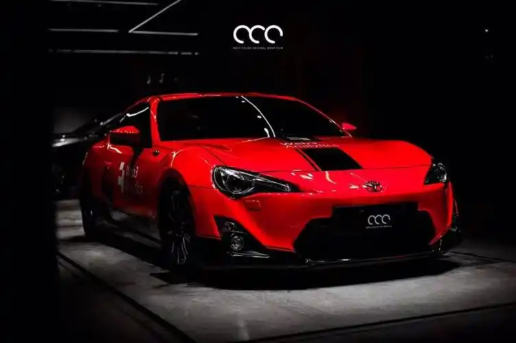 丰田86漫彩改色膜超亮pet法拉利红,点燃生活激情