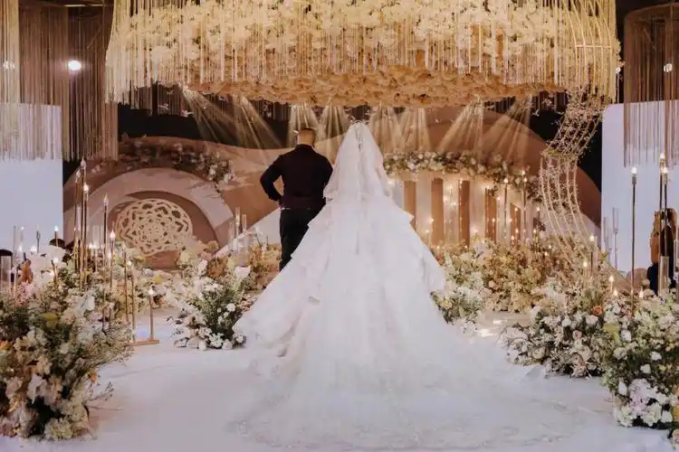 清设计婚礼一站式服务统筹:清设计小颖主持:王泮摄影:ing乐凡摄像