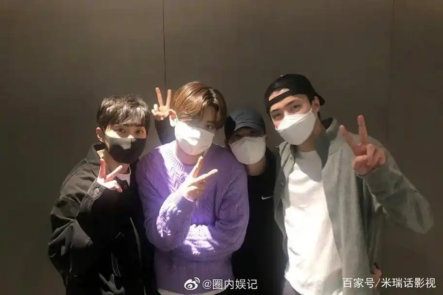 朴灿烈入伍:大势exo第五张摸头照要来了