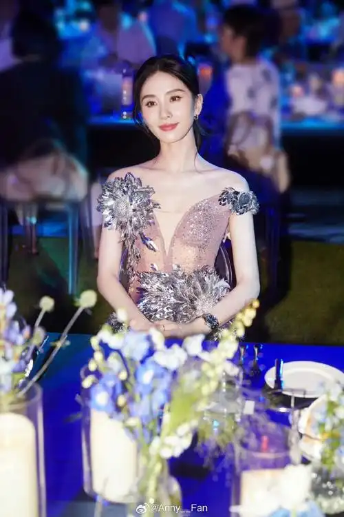 刘诗诗##刘诗诗星光鎏金裙