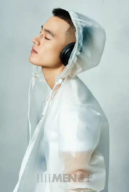 欧豪 大片 壁纸 帅哥 时尚 杂志 ellemen 左耳