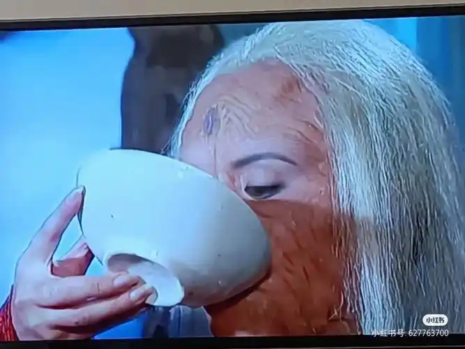 童年被西游记续集里蛇妖吓哭的举手