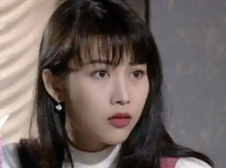 "不太容易"蔡少芬,为母还债委身富豪,与吴奇隆分手不