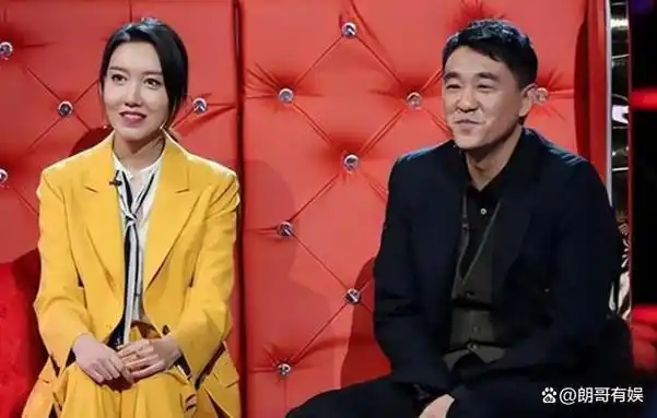 何冰从跑龙套到挑大梁花了三十年妻子陪他摆脱中年焦虑