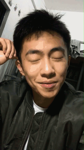 强势招募"抖音玩家"!成为100万 网红达人不是梦!