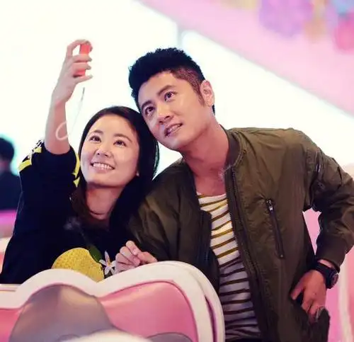 【图】林心如任重携手《相爱吧》 女神送"围裙"当定情礼物