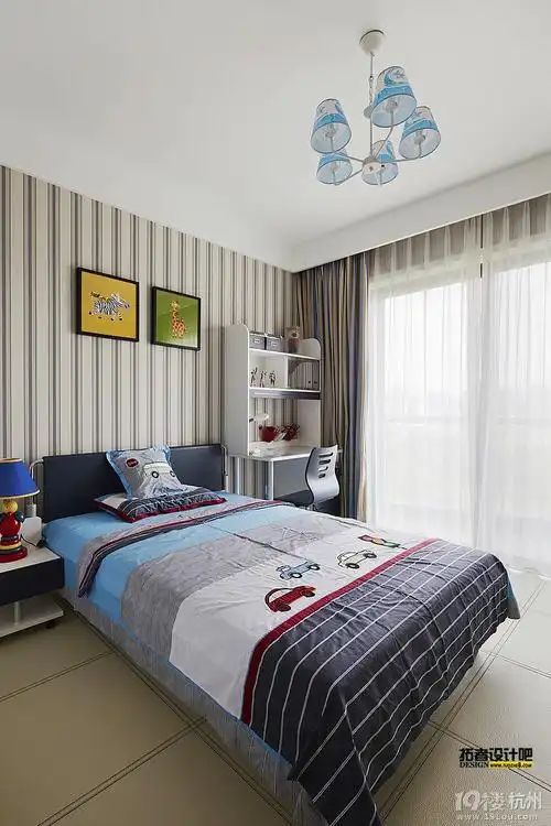 设计一个给初中生的卧室微信