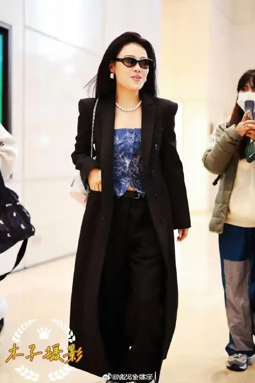 袁娅维浪姐黑超好酷