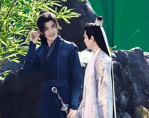 《皓衣行》完整大婚路透曝光,网友:这是能播的吗?_罗云_陈飞宇_片段