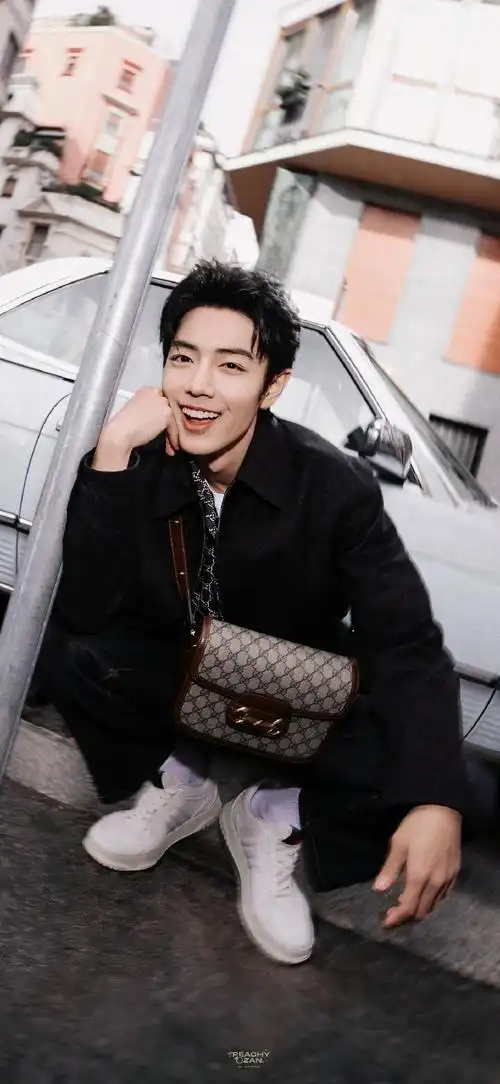 百变造型的肖战,唯一不变的就是帅气与魅力太迷人了!