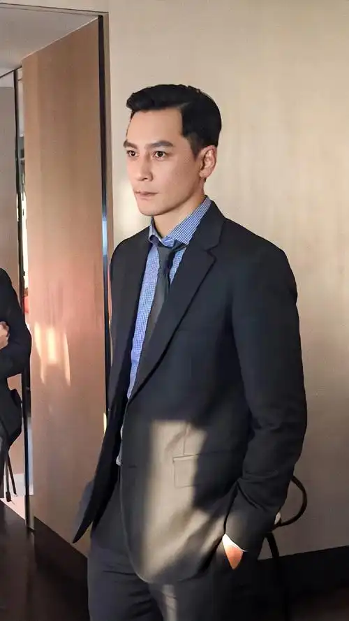 一天一张吴彦祖say good night