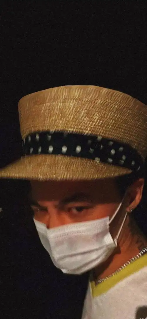 最新权志龙手机壁纸_ins