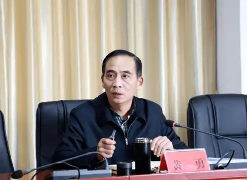 我区召开配合市委第八巡察组专项巡察长江大保护工作党委专题汇报会