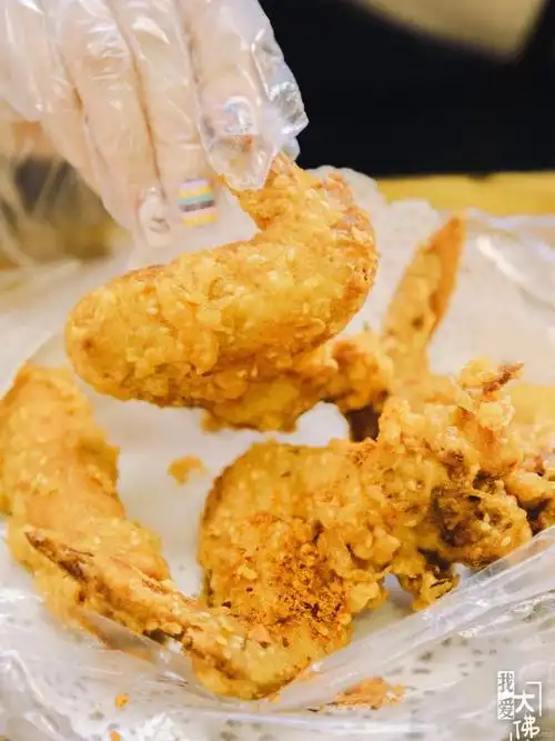潮州地道美食芝麻炸鸡翅