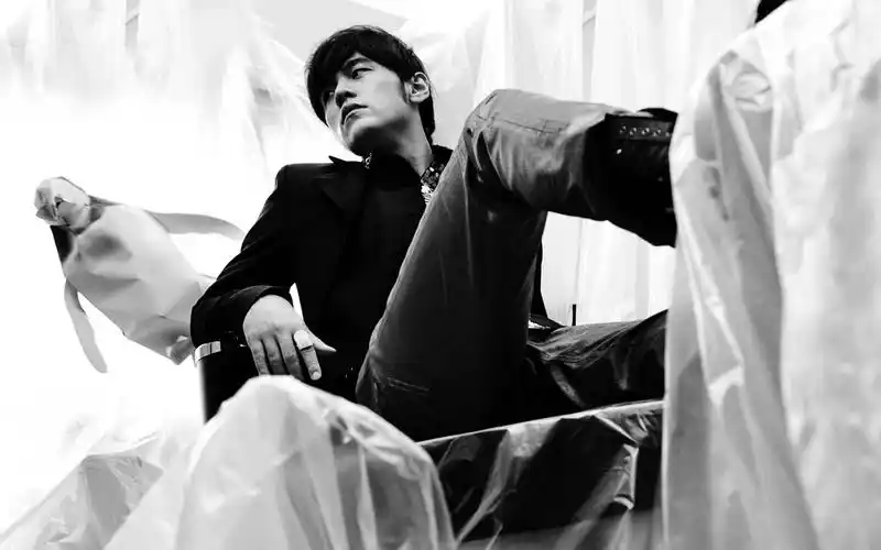 小天王周杰伦高清桌面电脑壁纸