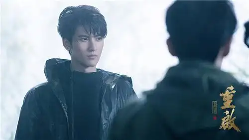 黄俊捷重启之极海听雷热播人形手办脸引发热评登上热搜