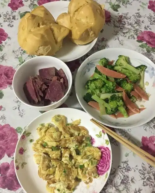 手机用户8891彩云追月做的一个人的午餐