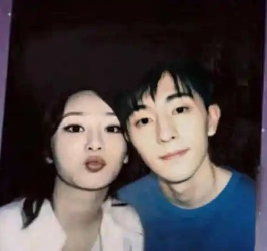 原创杨紫邓伦被传有望再度合体杨紫发文似在回应能等来香蜜夫妇的春天