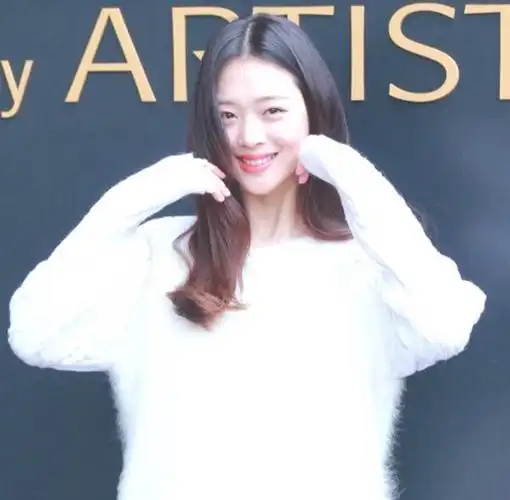 崔雪莉 sulli 崔真理 桃子味女孩