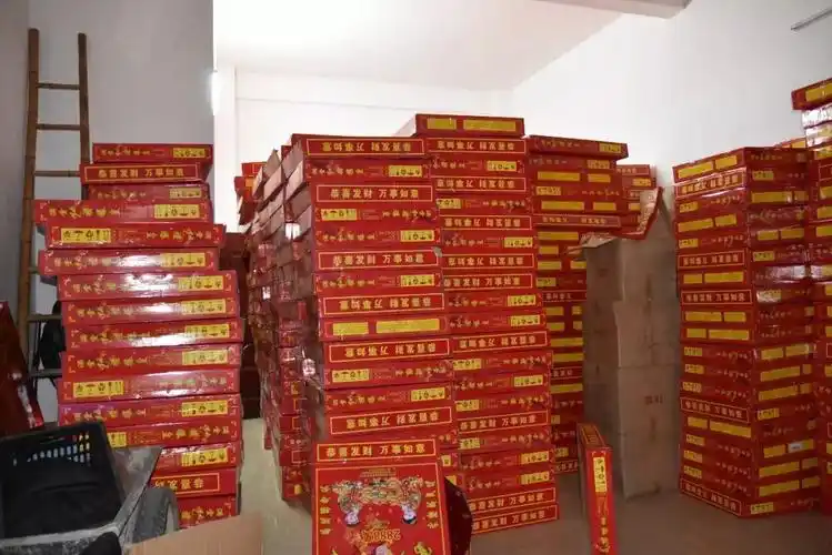 重拳打击从化警方月内缴获非法烟花爆竹2622件