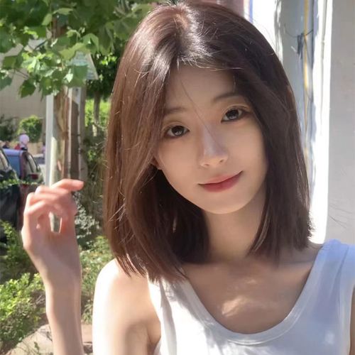 自然女短发中分bobo头发型韩系减龄少女青春修脸短款直发造型