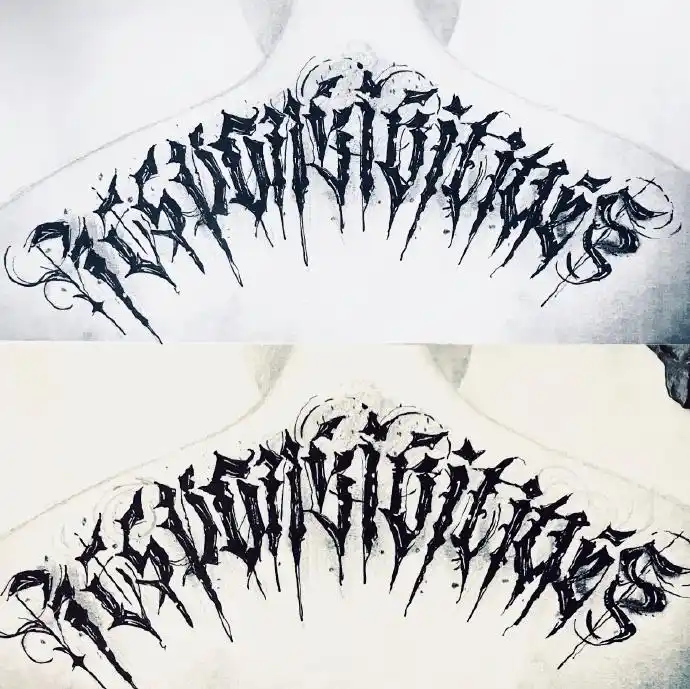 一个背部花体英文纹身的手稿,哥特字体的变形~#手绘##纹身