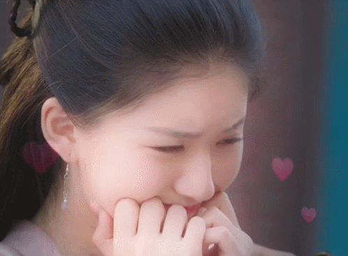 原创赵露思火锅cp大片小蛮腰十分抢镜与徐开聘更是格外的般配