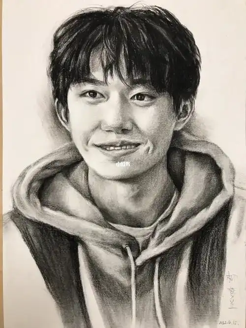 易烊千玺素描头像