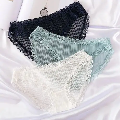 火辣低腰女士三角裤,清新雅致,满足你的少女心