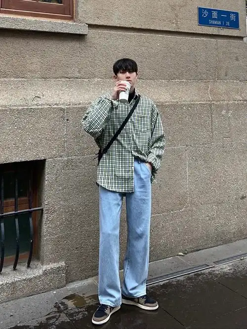 ootd韩系男生穿搭复古绿格子衬衫