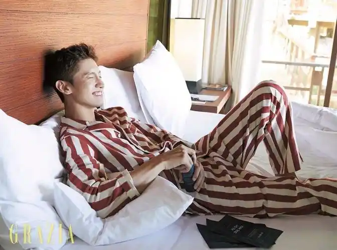 少年脸 肌肉身!东方神起沈昌珉"时尚画报"公开,荷尔蒙爆棚