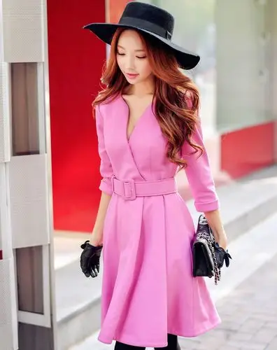 玫粉色气质ol收腰大摆连衣裙