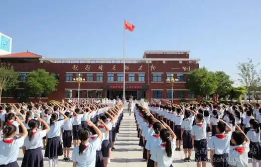 富平县强化思想引领培育时代新人