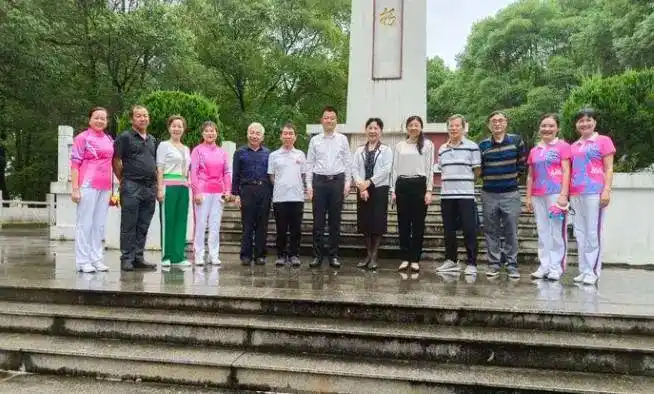 走基层湖南郴州市老年体协钟秀萍来安调研老年体育工作