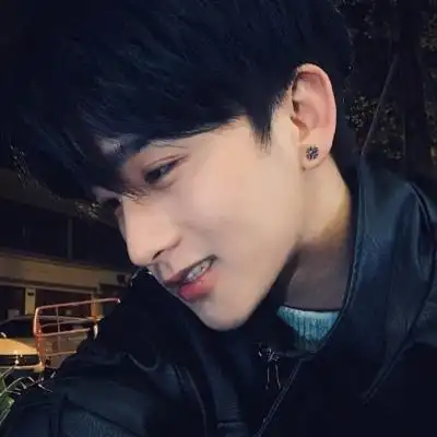 ins成熟高冷帅气男生头像我想陪你去看日落