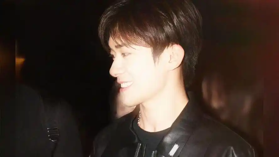 易烊千玺|笑起来真的很好看