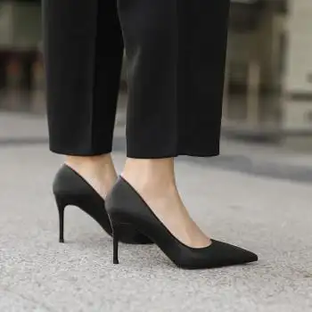 职业高跟鞋女2022新款细跟黑色单鞋空乘软皮不磨脚工作鞋3cm5cm佐特亚