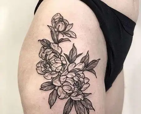 线条大腿玫瑰纹身图案