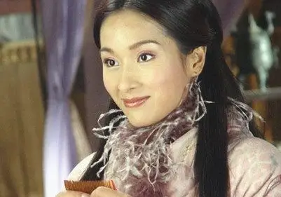 2005年,《大汉风之霸王别姬》中杨恭如版虞姬,清丽玲珑,巧笑倩兮.